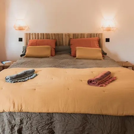 Holiday home Gite De Charme En Pleine Foret - Mas Sarava